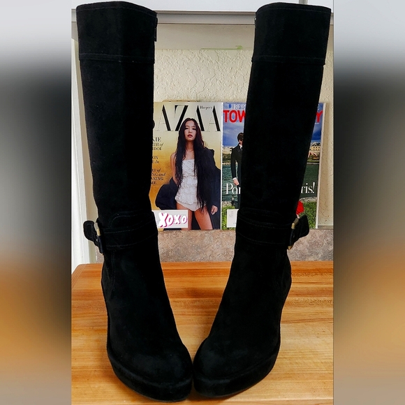 NWOT STUART WEITZMAN BLACK SUEDE KNEE HIGH WEDGE HEELED BOOTS SIZE 6.5 M - Picture 6 of 11